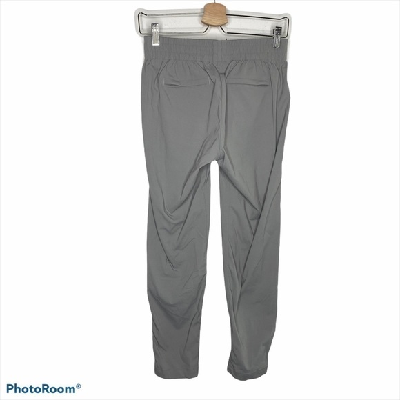 Athleta Mod Trekkie Crop Woven Pants Grey 291743 - Picture 10 of 10